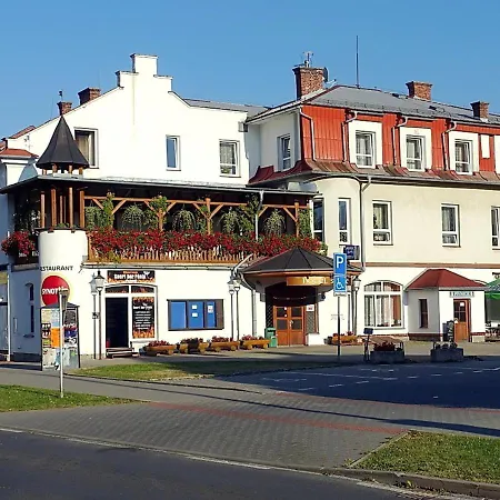 Staříč 3*