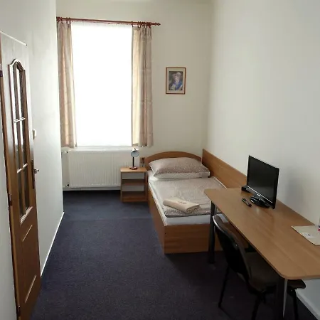 בית הארחה Staric